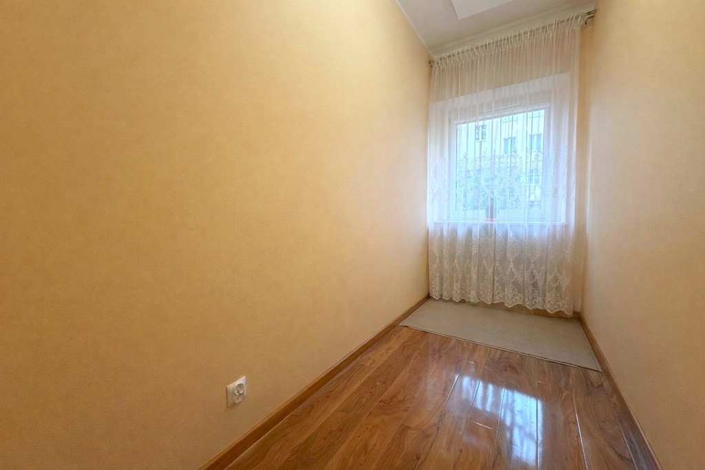 Lokal na sprzedaż Warszawa 65 m2 | Arka Nieruchomości