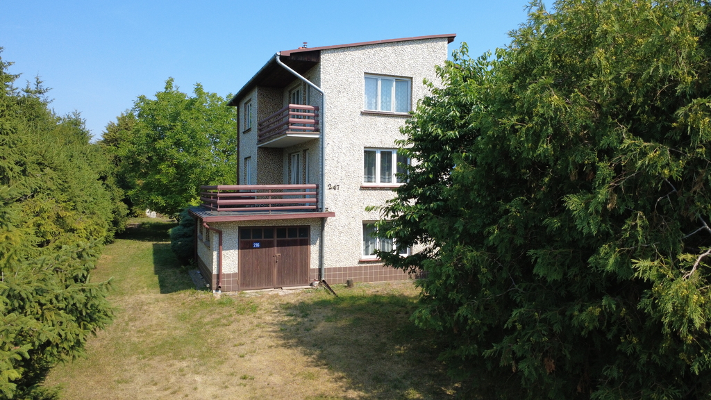 Dom 230 m² z dużą działką w Bolestraszycach