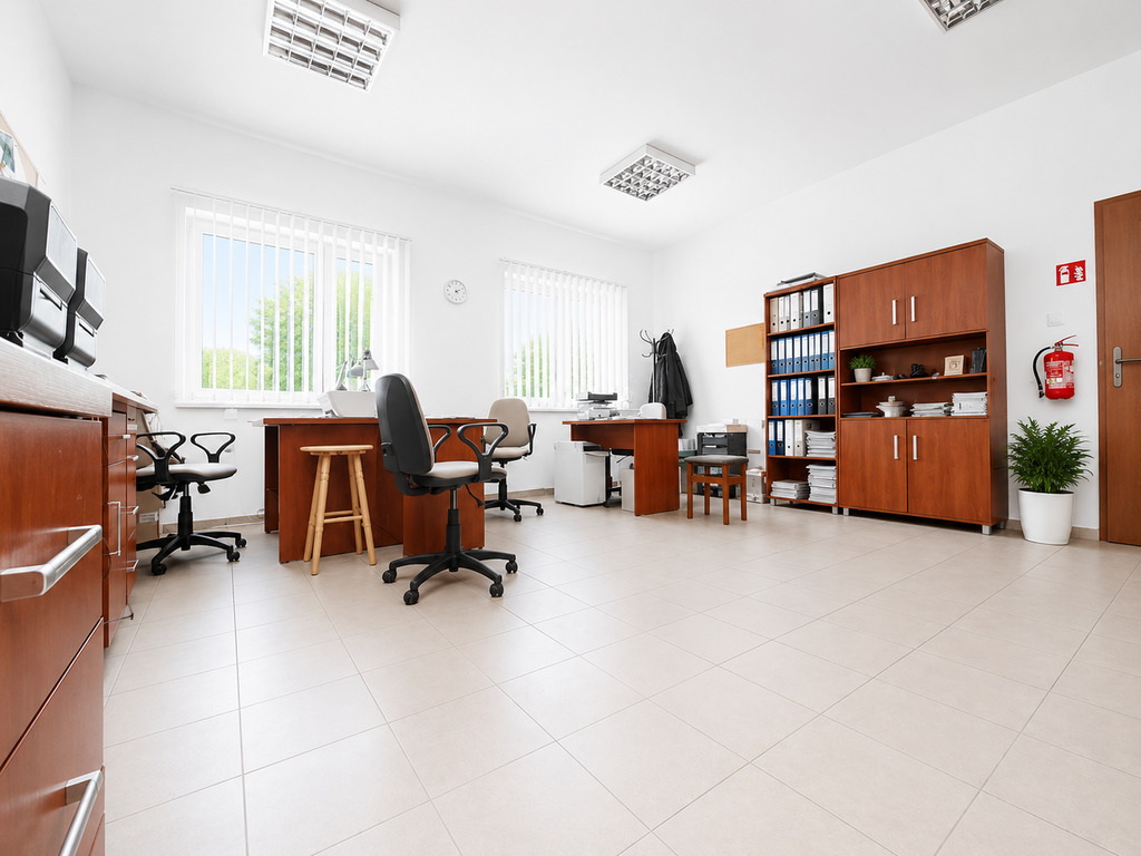 Obiekt na sprzedaż Siwkowice 1 200 m2 | Arka Nieruchomości