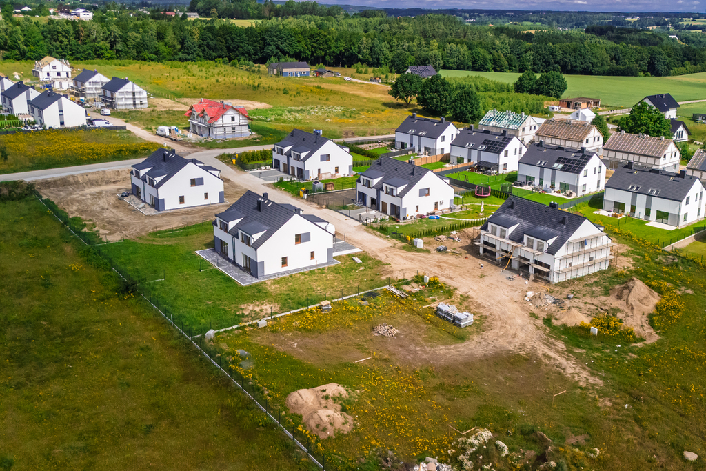 Komfortowy bliźniak z dużą działką | Warzenko