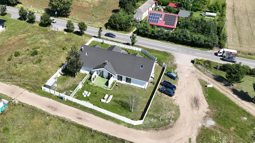 Obiekt na sprzedaż Broczyno 297 m2 | Arka Nieruchomości