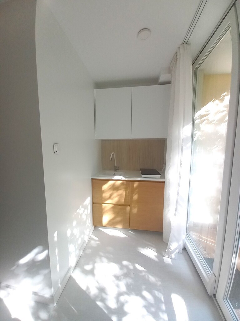 Po remoncie | ogródek | loggia | metro – zdjęcie 5