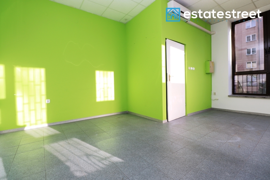 Lokal witrynowy na osiedlu, 26 m2, Krowodrza