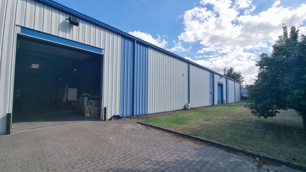 Obiekt na wynajem Dobra 2 100 m2 | Arka Nieruchomości