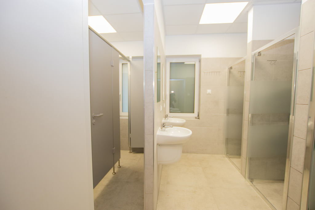 Obiekt na wynajem Trzeszczyn 433 m2 | Arka Nieruchomości