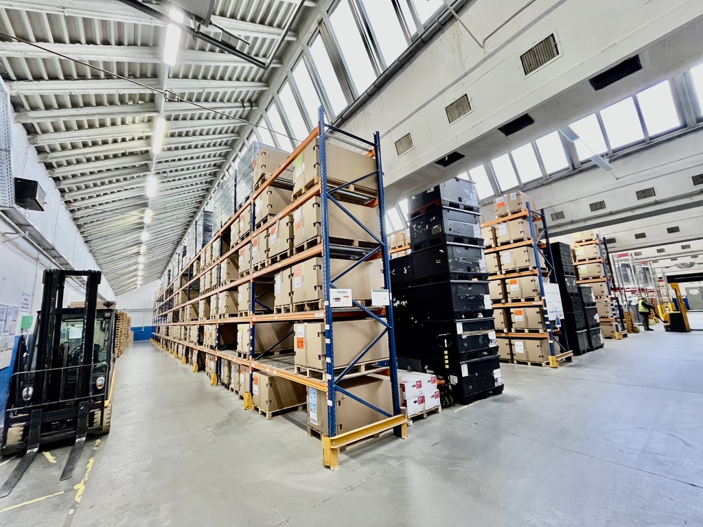 Hala magazynowa na wynajem blisko centrum łodzi – zdjęcie 3