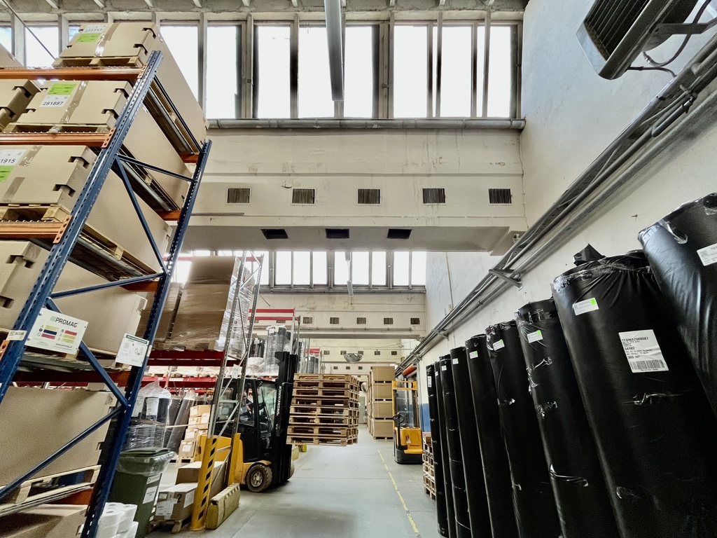 Hala magazynowa na wynajem blisko centrum łodzi – zdjęcie 6