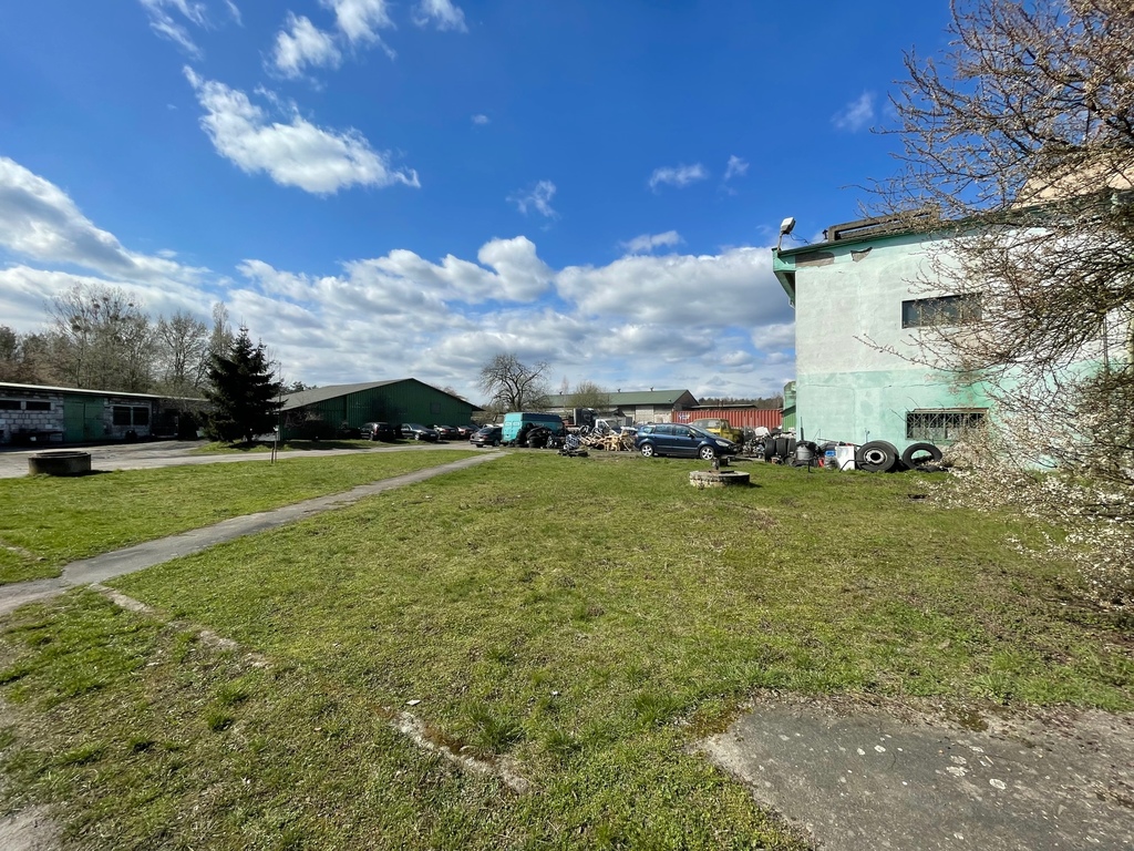Obiekt na sprzedaż Police 4 110 m2 | Arka Nieruchomości