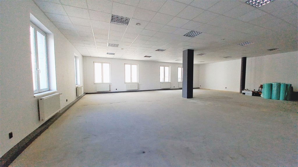 Na wynajem duży lokal biurowy łodź-bałuty – zdjęcie 3