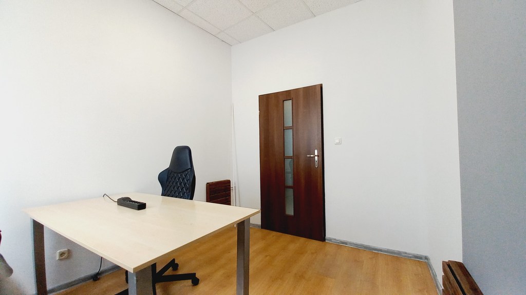 Lokal biurowy w budynku komercynym łodź-bałuty – zdjęcie 9