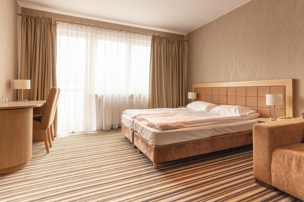 Obiekt na sprzedaż Mierzyn 2 020 m2 | Arka Nieruchomości