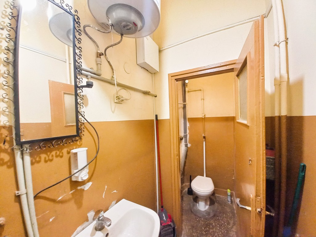 Lokal handlowy na parterze ul. rewolucji 1905 roku – zdjęcie 4