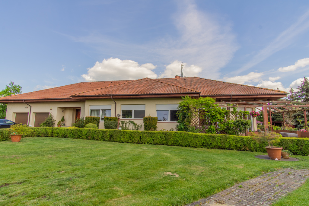 Dom na sprzedaż Trzebież 340 m2 | Arka Nieruchomości