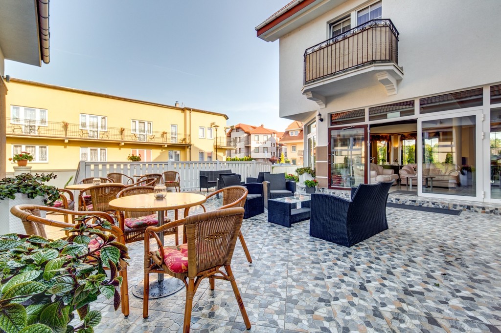 Lokal na sprzedaż Rewal 986 m2 | Arka Nieruchomości