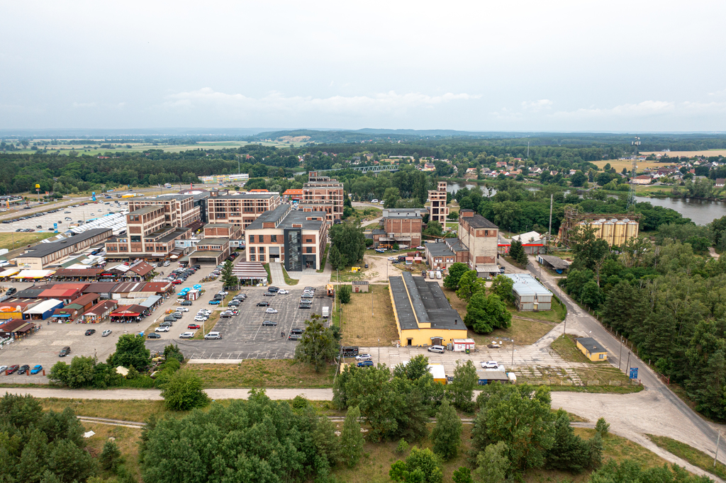 Obiekt na sprzedaż Osinów Dolny 1 462 m2 | Arka Nieruchomości