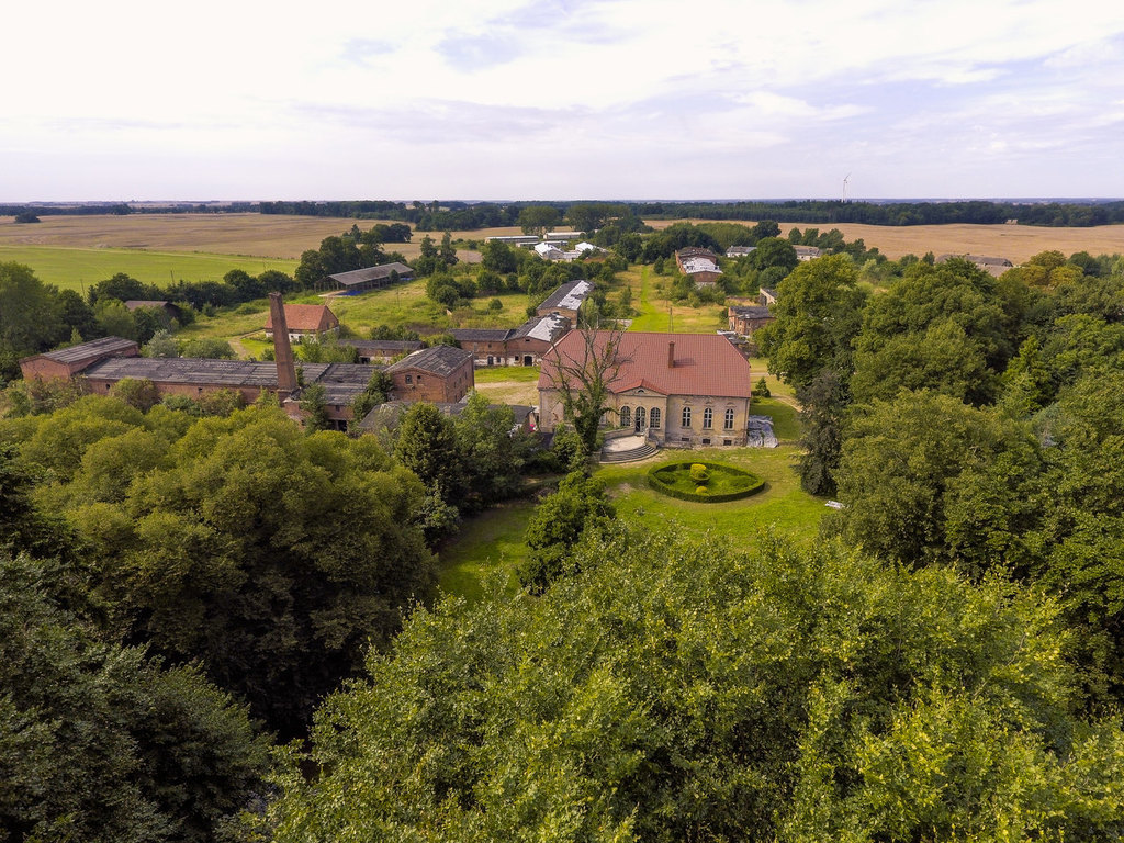 Dom na sprzedaż Przybysław 600 m2 | Arka Nieruchomości