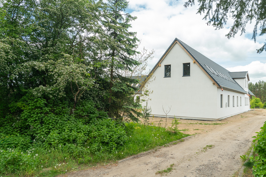 Obiekt na sprzedaż Gudzisz 1 050 m2 | Arka Nieruchomości