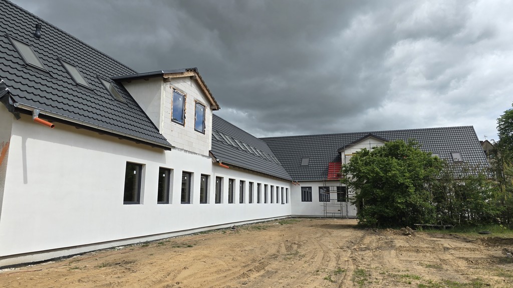 Obiekt na sprzedaż Gudzisz 1 050 m2 | Arka Nieruchomości