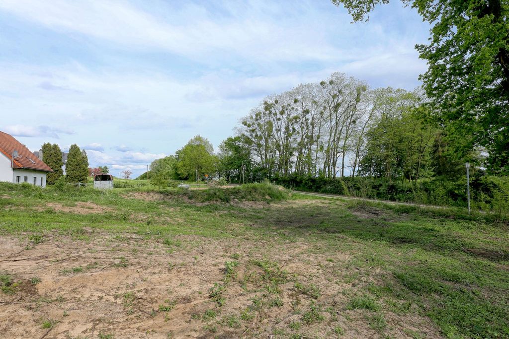 Działka na sprzedaż Dołuje 1 611 m2 | Arka Nieruchomości