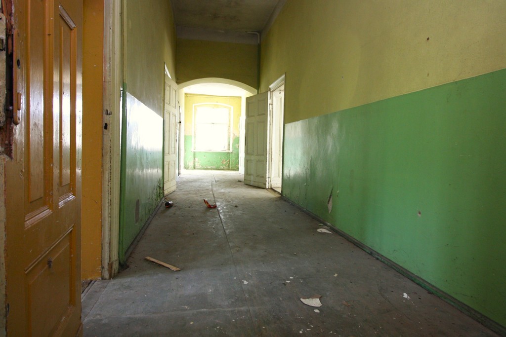 Obiekt na sprzedaż Strzyżno 1 680 m2 | Arka Nieruchomości