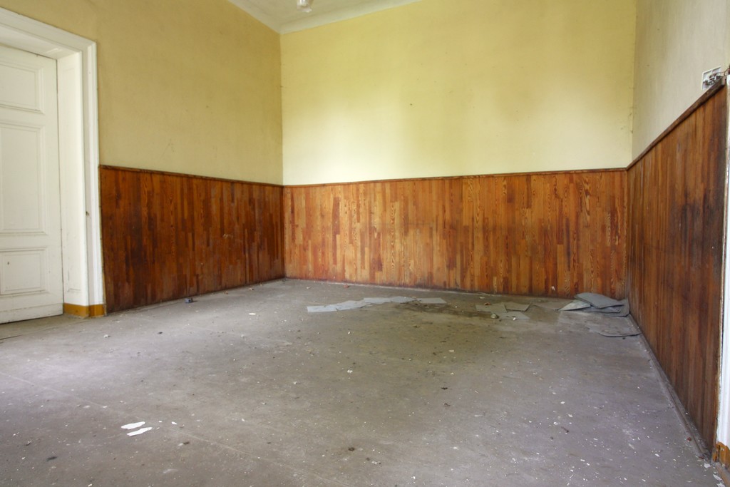 Obiekt na sprzedaż Strzyżno 1 680 m2 | Arka Nieruchomości