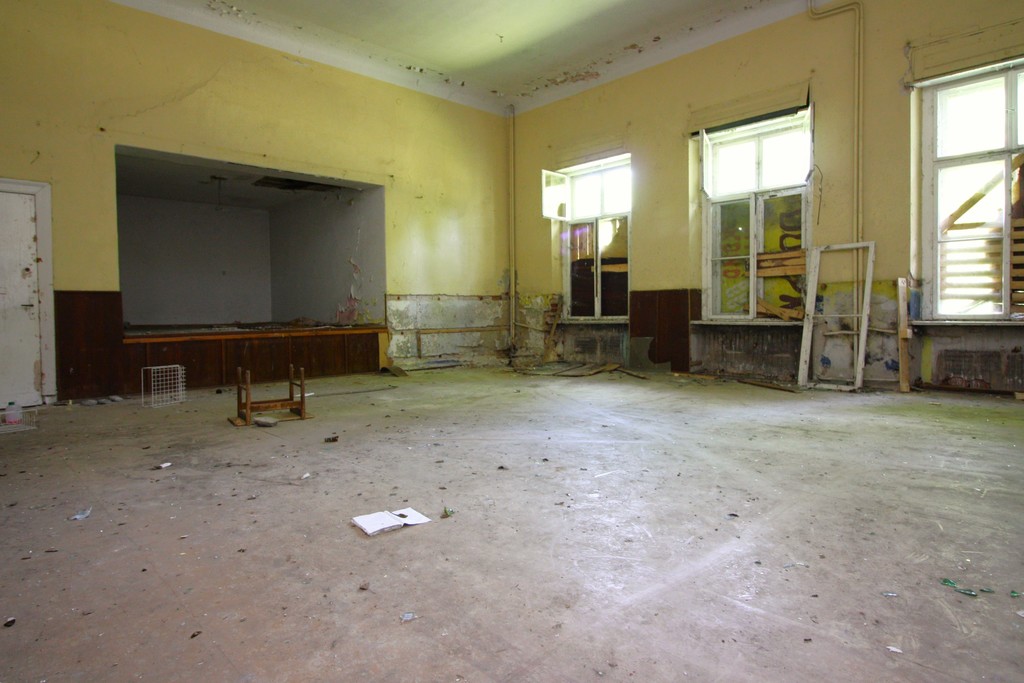 Obiekt na sprzedaż Strzyżno 1 680 m2 | Arka Nieruchomości