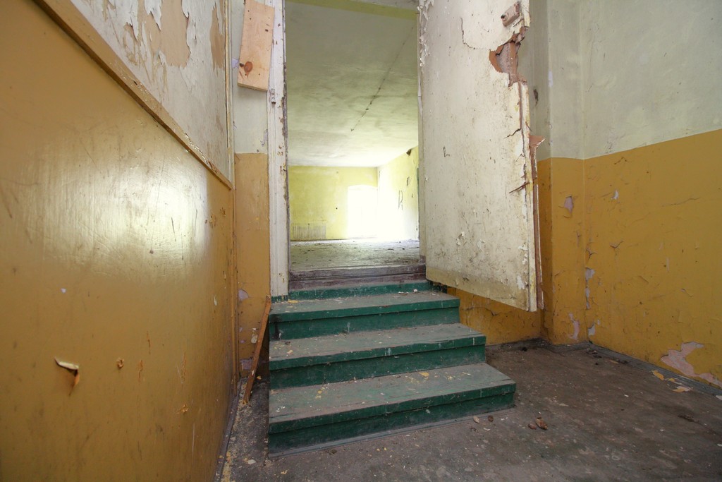 Obiekt na sprzedaż Strzyżno 1 680 m2 | Arka Nieruchomości