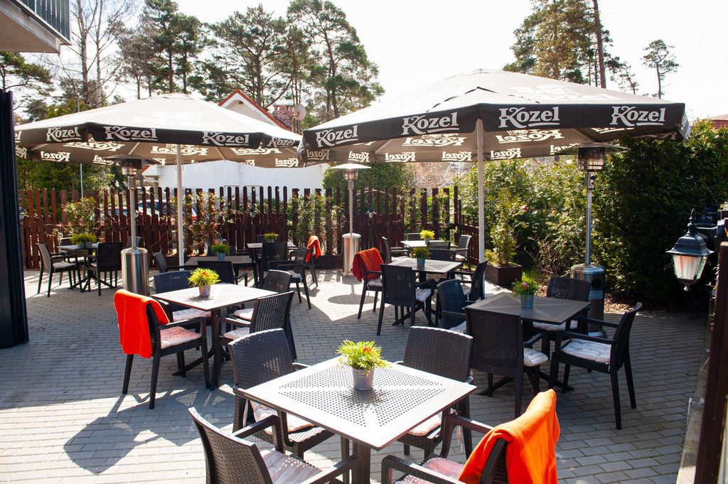 Obiekt na sprzedaż Niechorze 460 m2 | Arka Nieruchomości