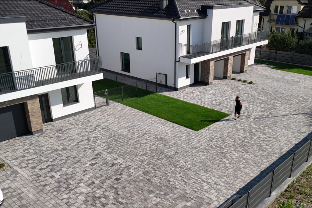 Ekskluzywny Dom w Zabudowie Bliźniaczej 150m2