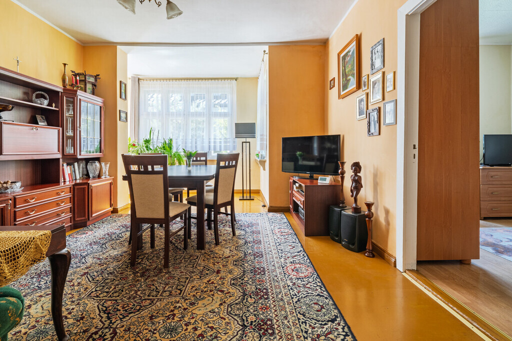 Czteropokojowe mieszkanie z ogródkiem we Wrzeszczu