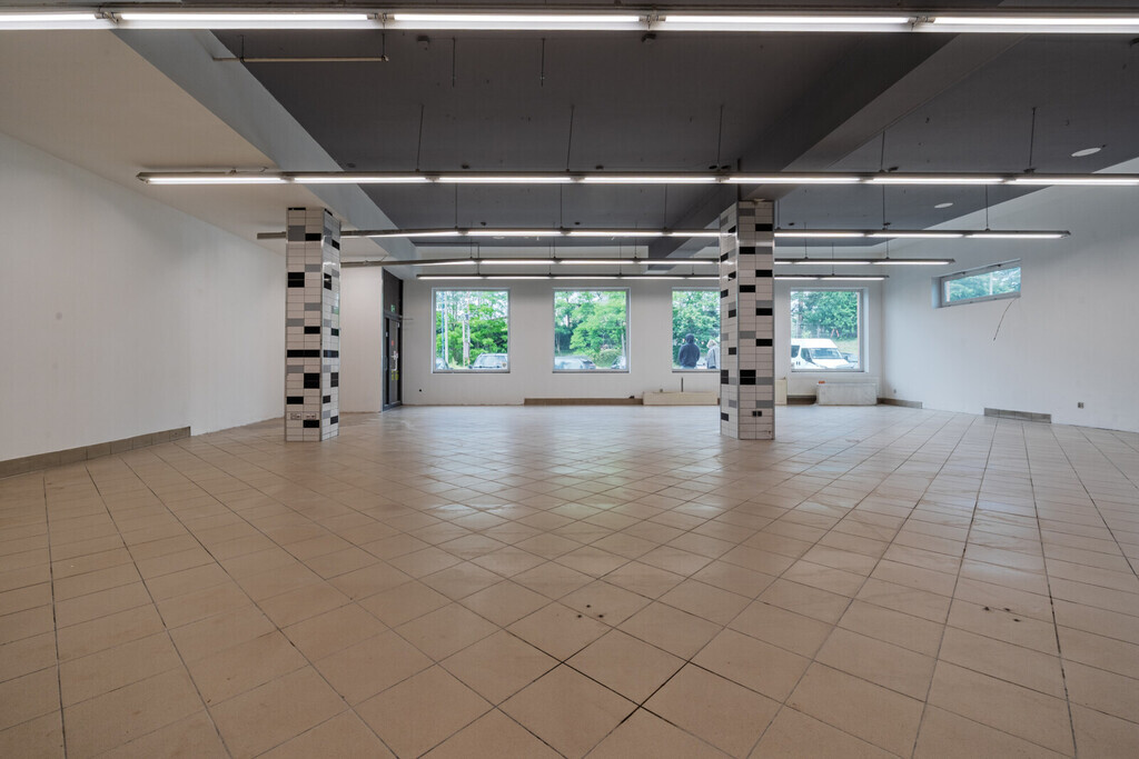 Atrakcyjna nieruchomość komercyjna – Straszyn
